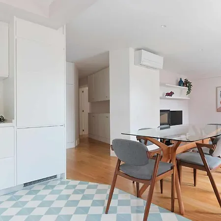 Downtown Charming - Castelo